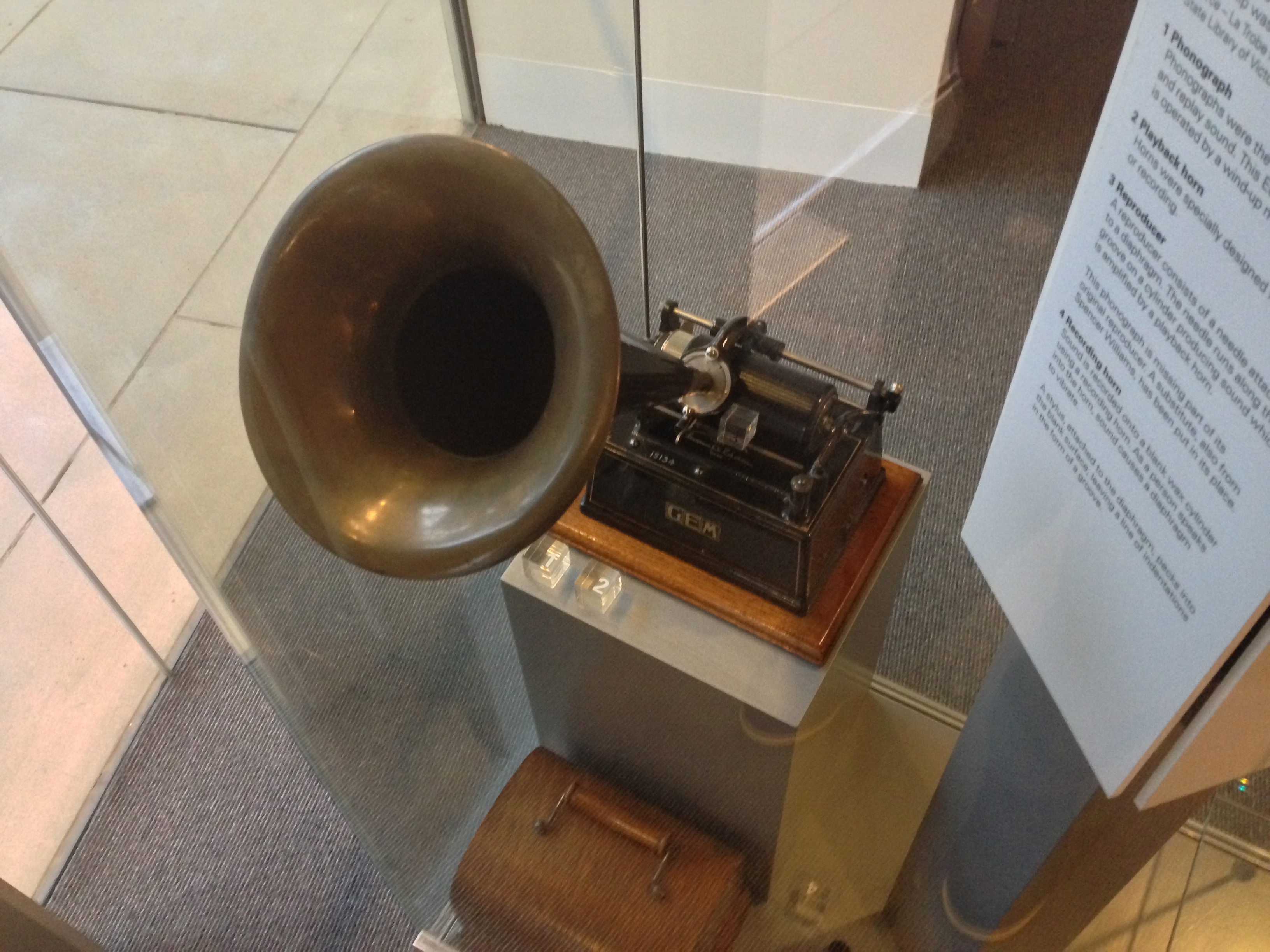Vintage iPods @ Melbourne Museum