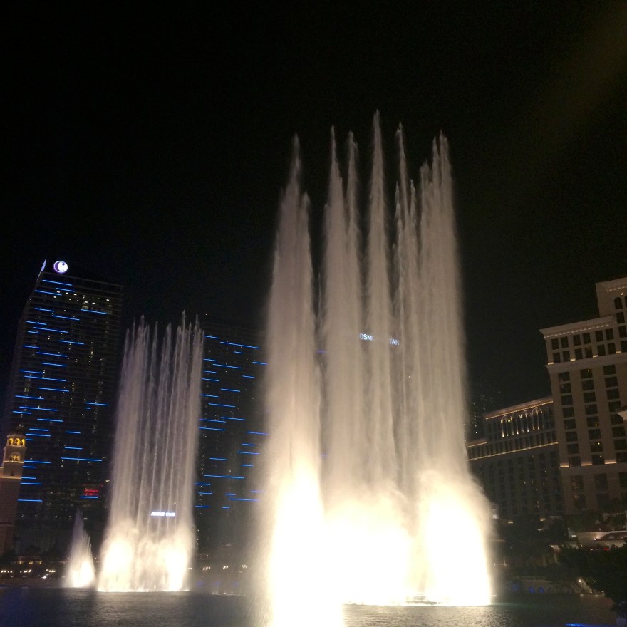 To the tune of 'Conte Partiro'.